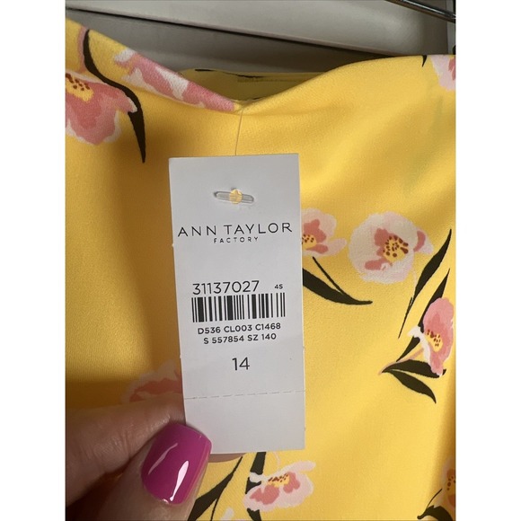 Ann Taylor Floral Lined Pencil Skirt Women's Size 14 Yellow Floral NWT - Picture 4 of 8